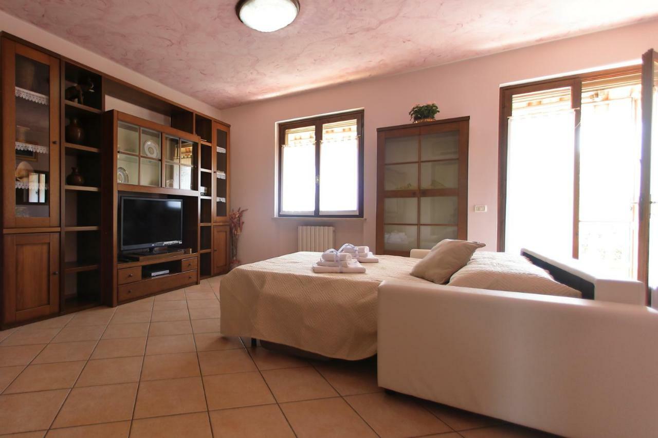 Residenza Franca Villa Valeggio sul Mincio Exterior photo