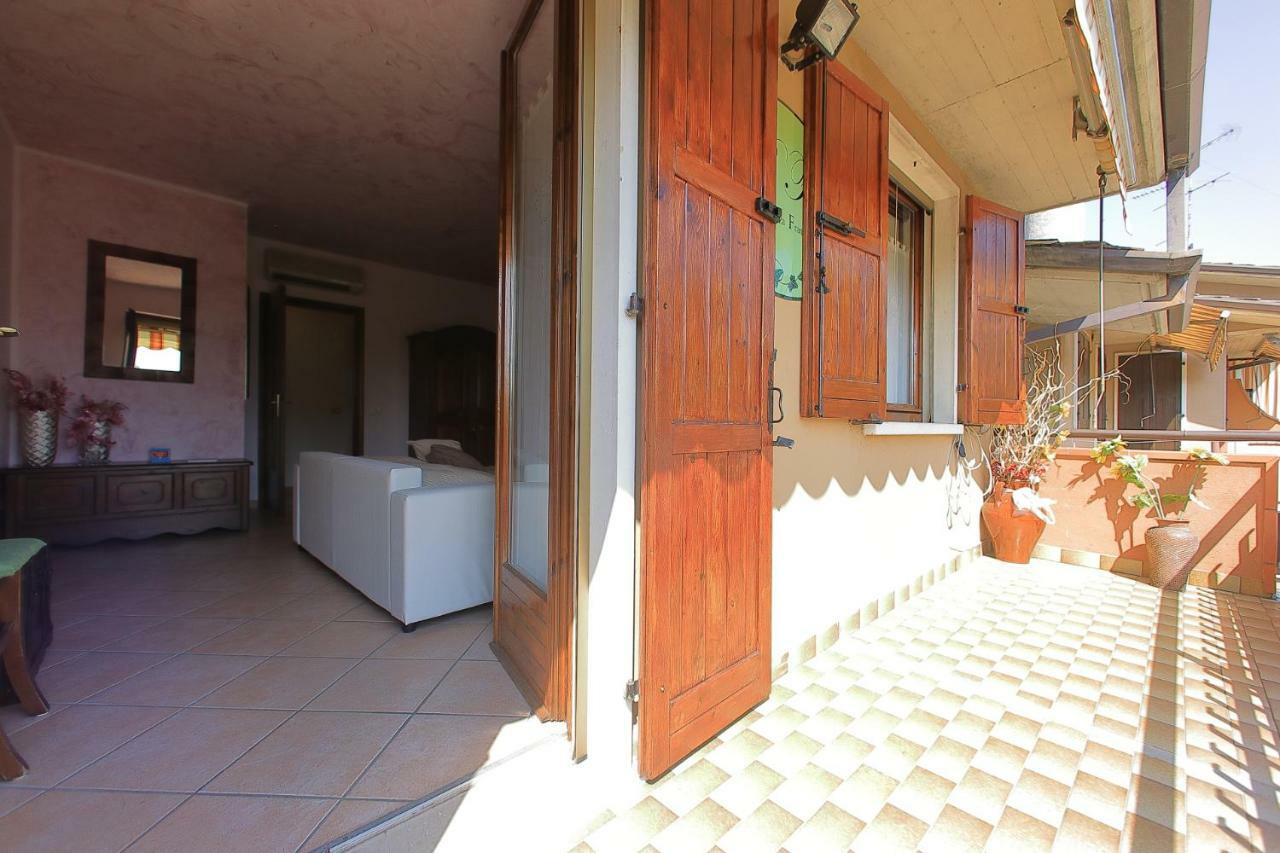 Residenza Franca Villa Valeggio sul Mincio Exterior photo